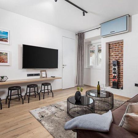 Apartman Letema Rijeka Bagian luar foto